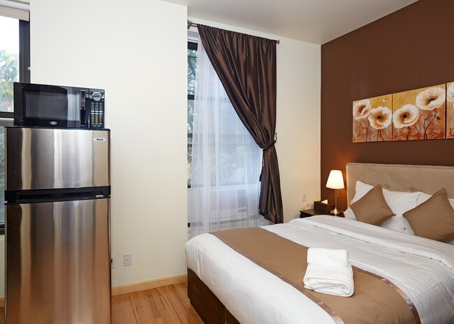 Floorplan - 152 W 15th St