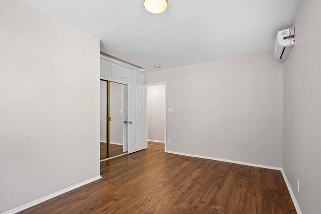 Building Photo - 8920 Rangely Ave