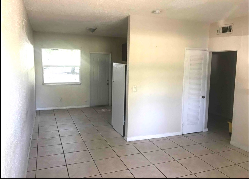 Kitchen & Dining - 1664 NE 146th St