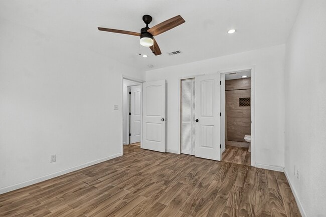 Building Photo - 4530 Stanford Ct
