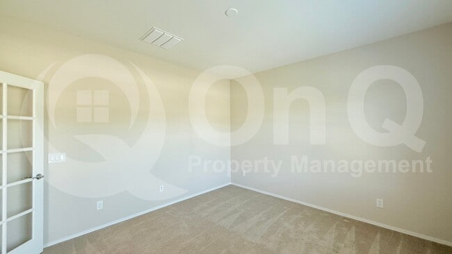 Building Photo - 6613 W Sonoma Way