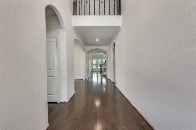 Building Photo - 2920 Rabbit Creek Dr