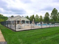 Building Photo - 27 Richards Rd