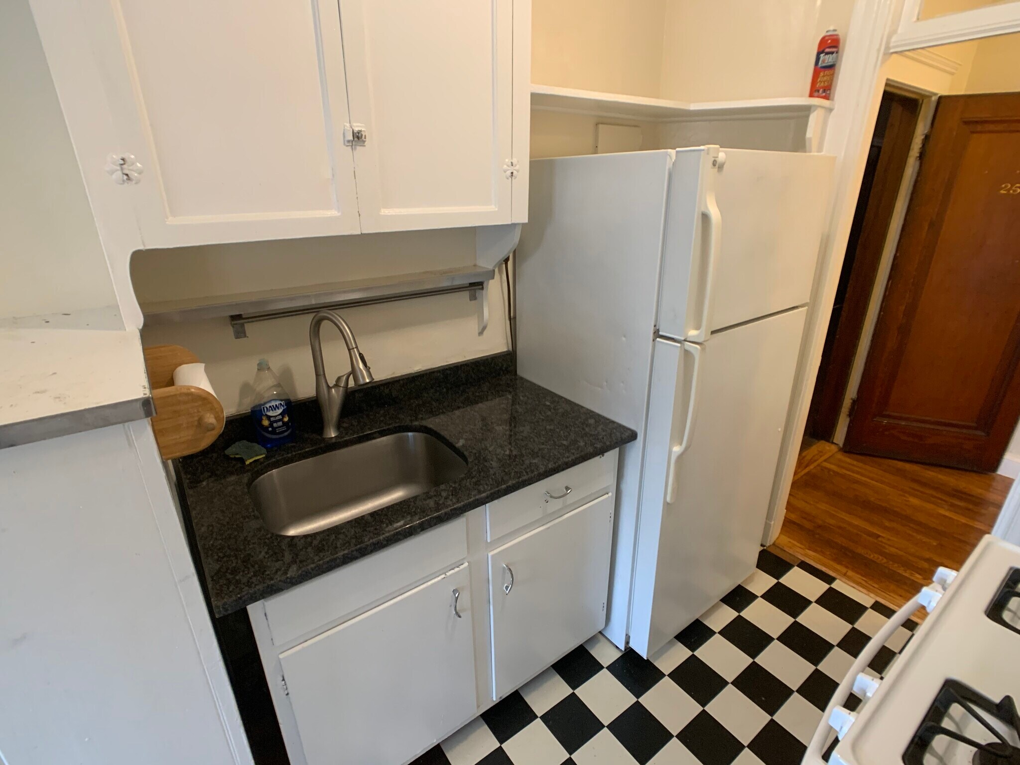 Building Photo - 1945 Commonwealth Ave