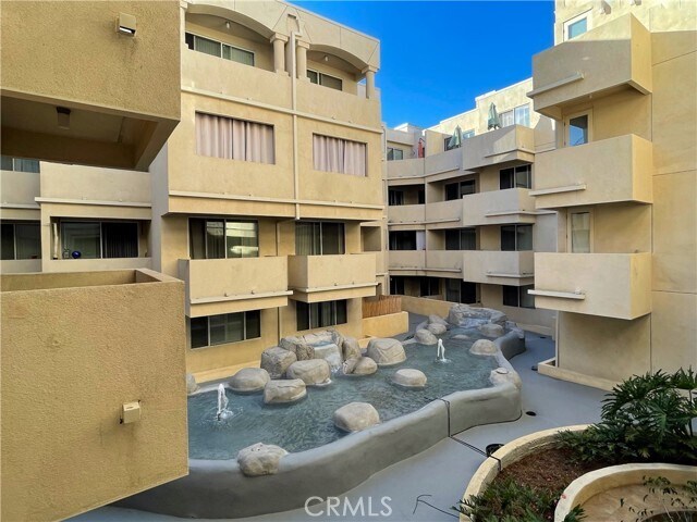 Building Photo - 535 Magnolia Ave