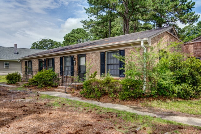 Building Photo - 307 Fairview Ave SW