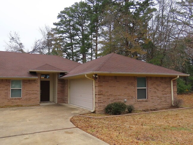 Primary Photo - South Tyler! Stunning 4 Bedroom, 3 Bath