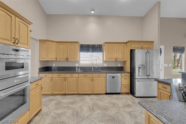 Building Photo - 9415 S Westwind Rd