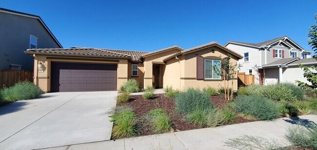 Building Photo - Brand New Lathrop Solar Power Single Story...