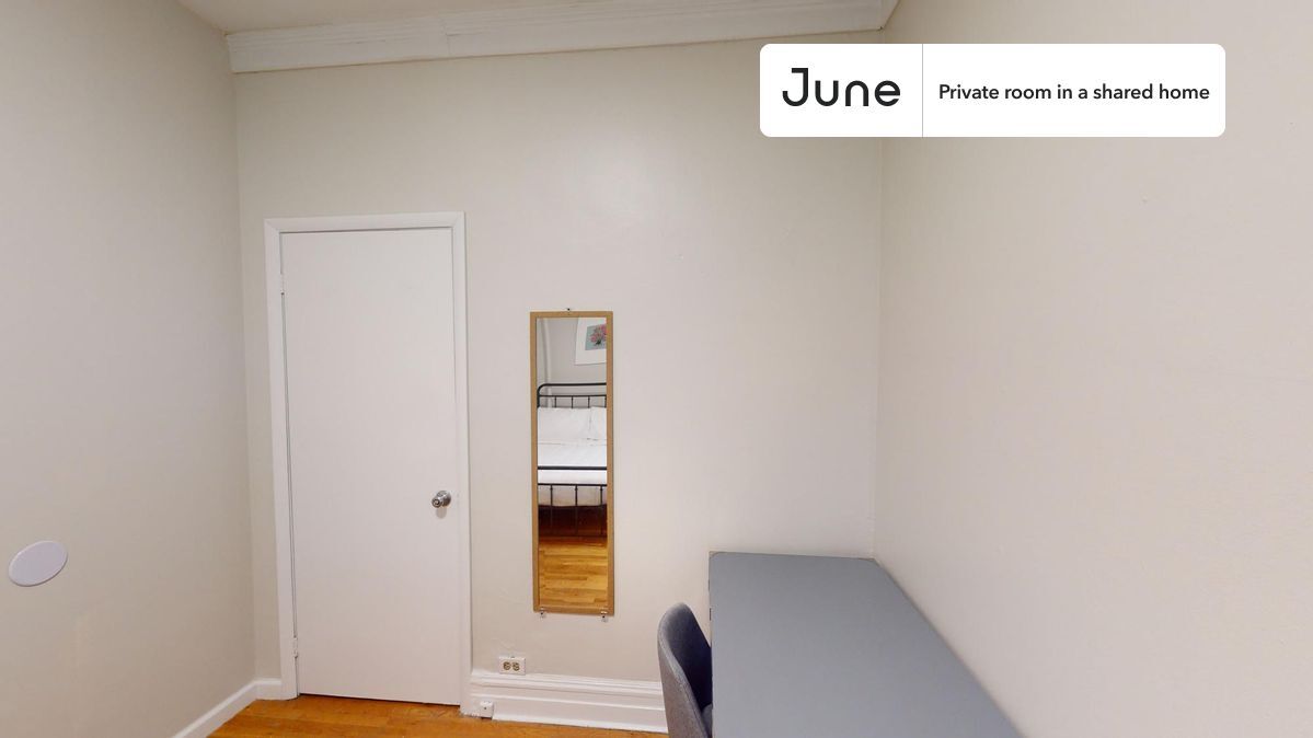 Building Photo - Room in Shared 4 bed/1 bath home