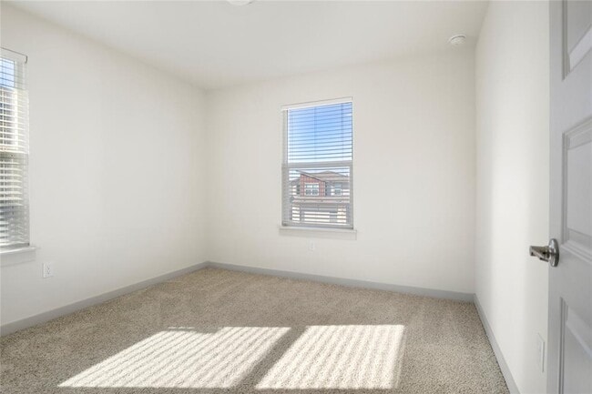 Building Photo - 8006 Linda Michelle Ln