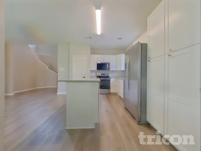 Building Photo - 5604 Nacona Dr