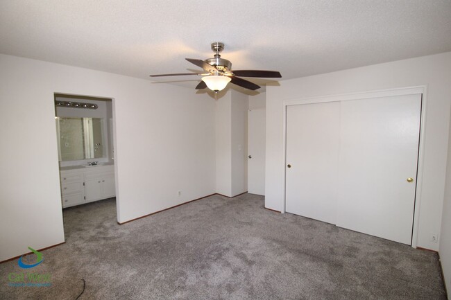 Building Photo - $3395 - Large 3 Bedroom, 2 Bath Single Fam...