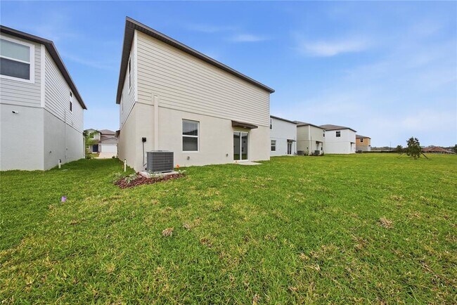 Building Photo - 5739 Purple Finch Ave