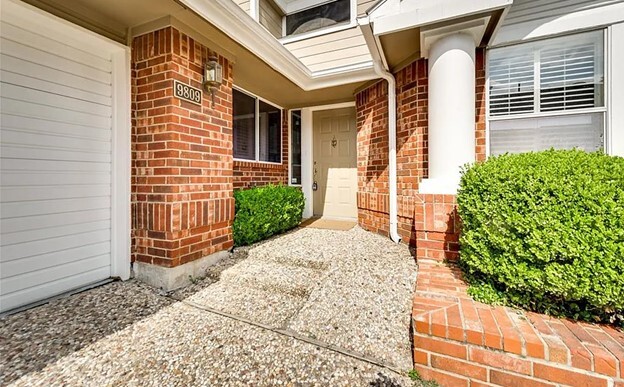 Building Photo - 9809 Lakewood Ct