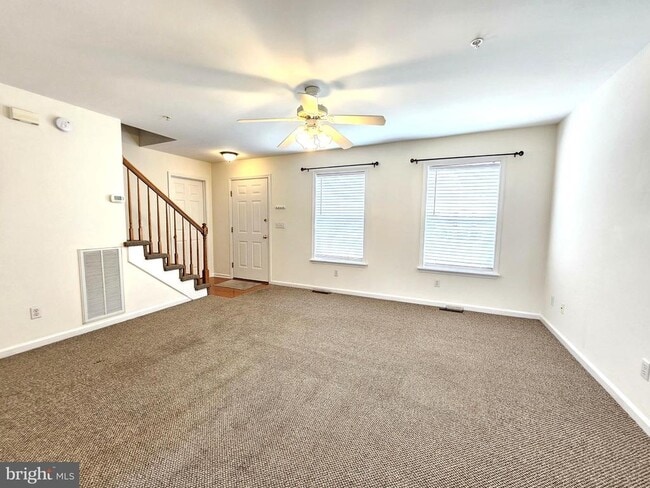 Building Photo - 1014 Zircon Ct