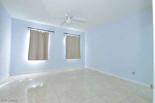 Building Photo - 6250 Towncenter Cir