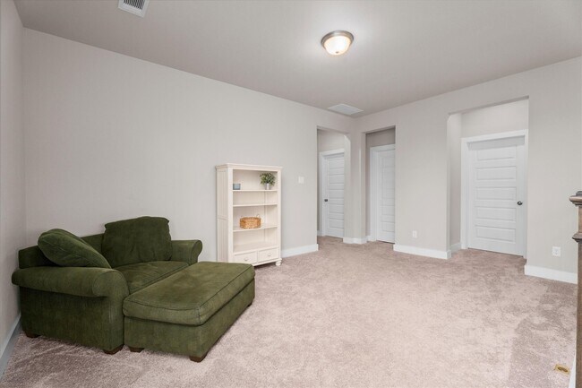 Building Photo - 359 Mallorn Ln