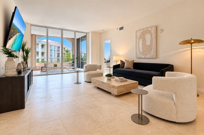 Building Photo - 731 Crandon Blvd