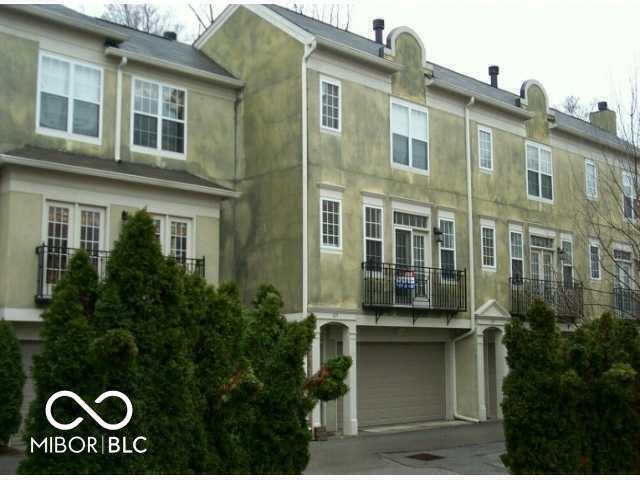 Building Photo - 925 Junction Pl