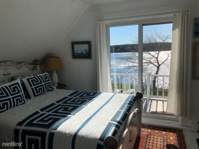 Building Photo - 5 br, 2.5 bath House - 188 E Shore Rd