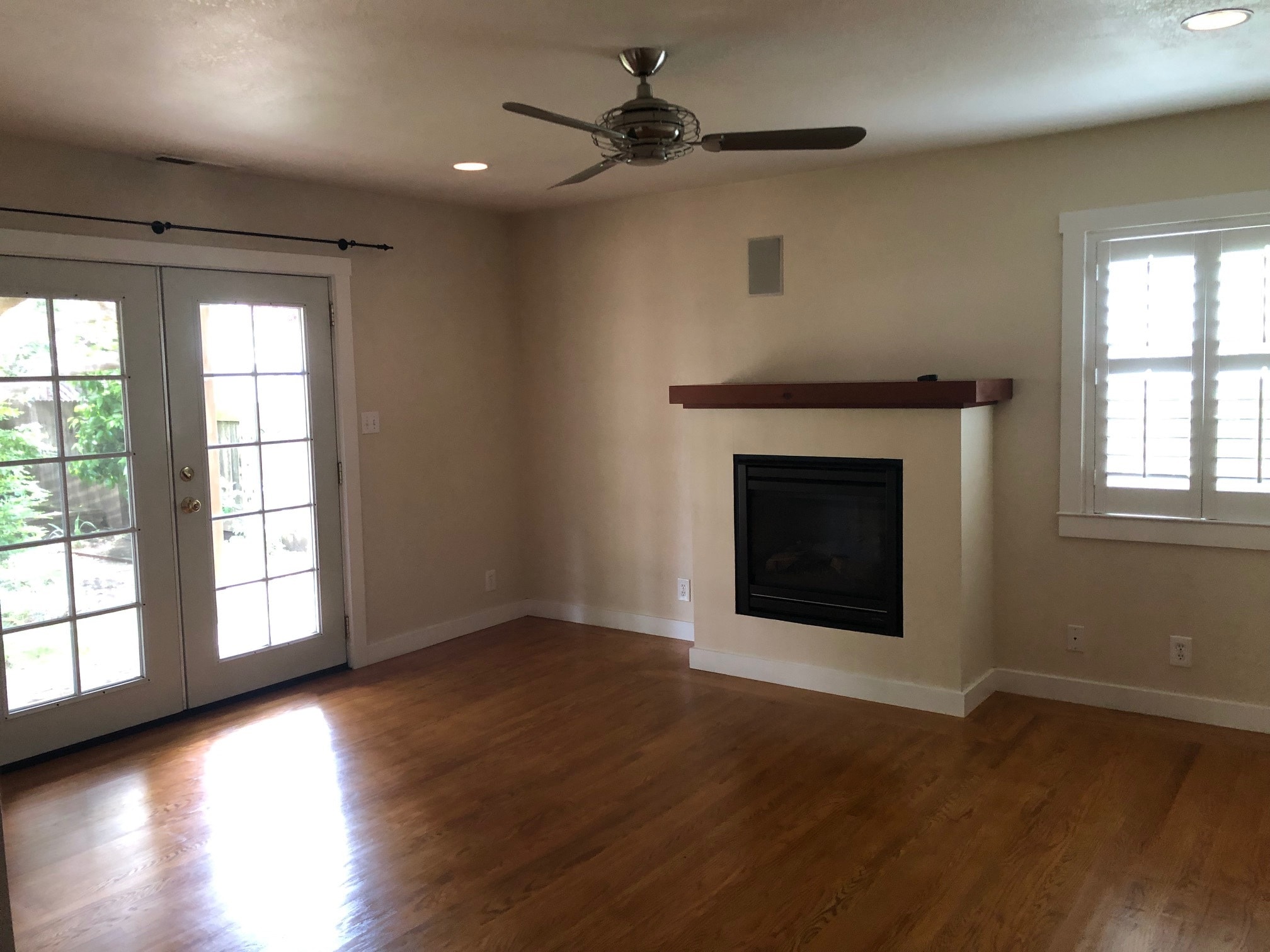 Living Room - 304 Dechene Ave