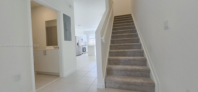 Building Photo - 15620 SW 277th Terrace