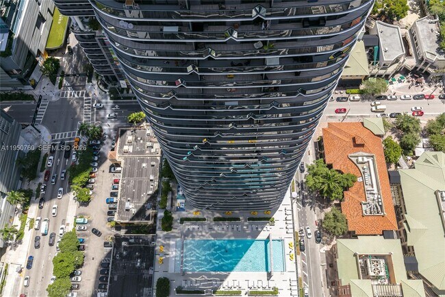 Building Photo - 55 SW 9th St