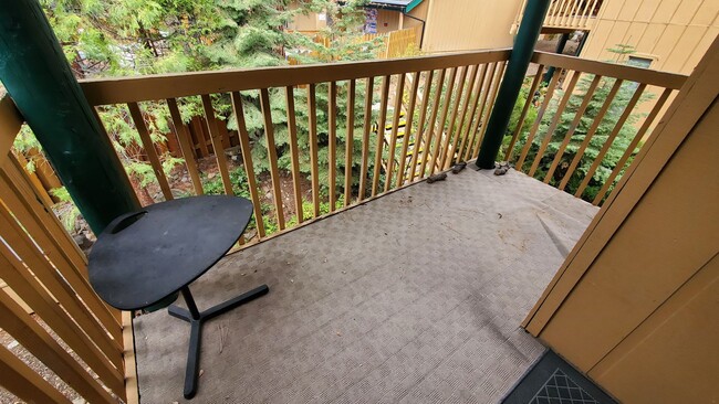 Building Photo - 1 BDRM Kings Run Condo w/ HOA Amenities, V...