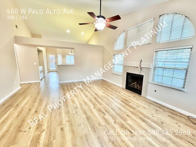 Building Photo - $2,295 Herndon & Willow 3 Bedroom with 3 C...