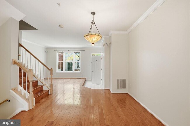 Building Photo - 9702 Athletic Way