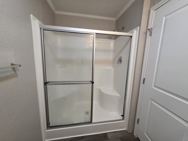 Building Photo - 152 Donald Ave