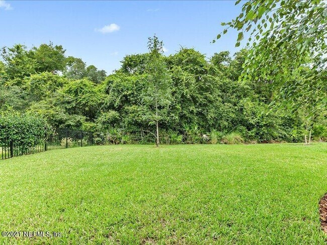 Building Photo - 380 Vista Lake Cir