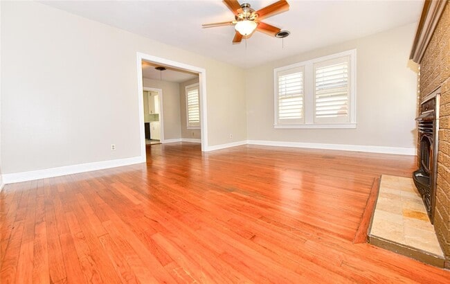 Building Photo - 3908 Becker Ave