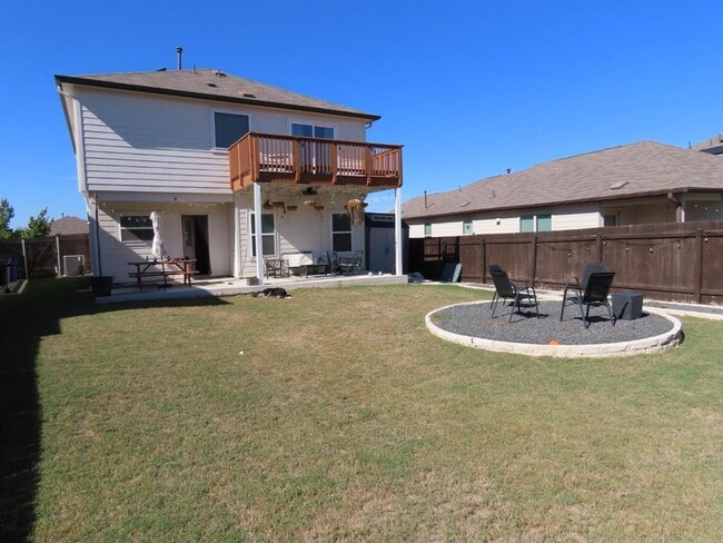 Building Photo - 10629 Sunday Dr