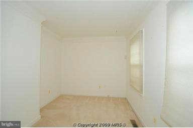 Building Photo - 2123 Queensguard Rd