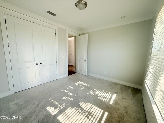 Building Photo - 841 Breakfast Point Blvd