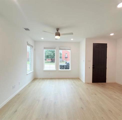 Building Photo - 5328 Springlake Pkwy