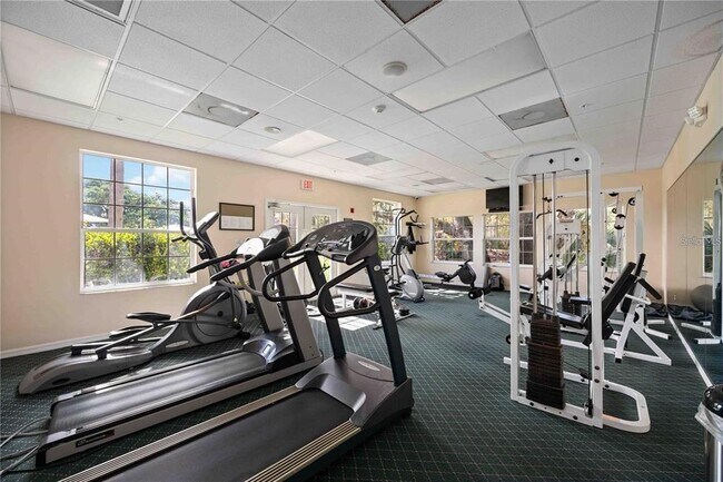 Building Photo - 4220 Central Sarasota Pkwy