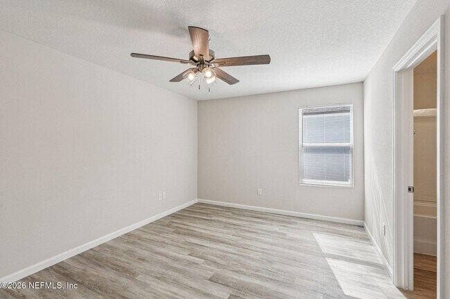 Building Photo - 5453 Wabash Blvd