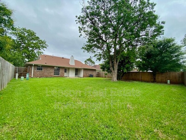 Building Photo - 4814 General Ewell Dr