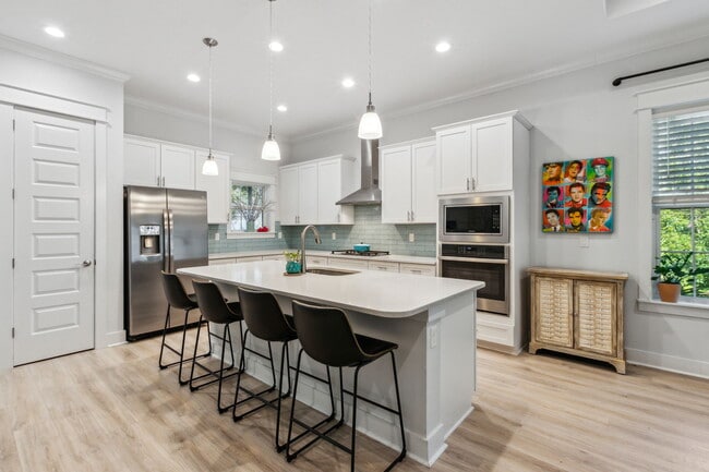 Building Photo - 1539 Coastal Oaks Dr