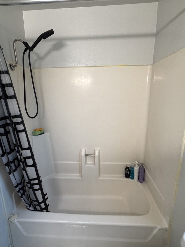 Building Photo - 321 Red Cedar Pl