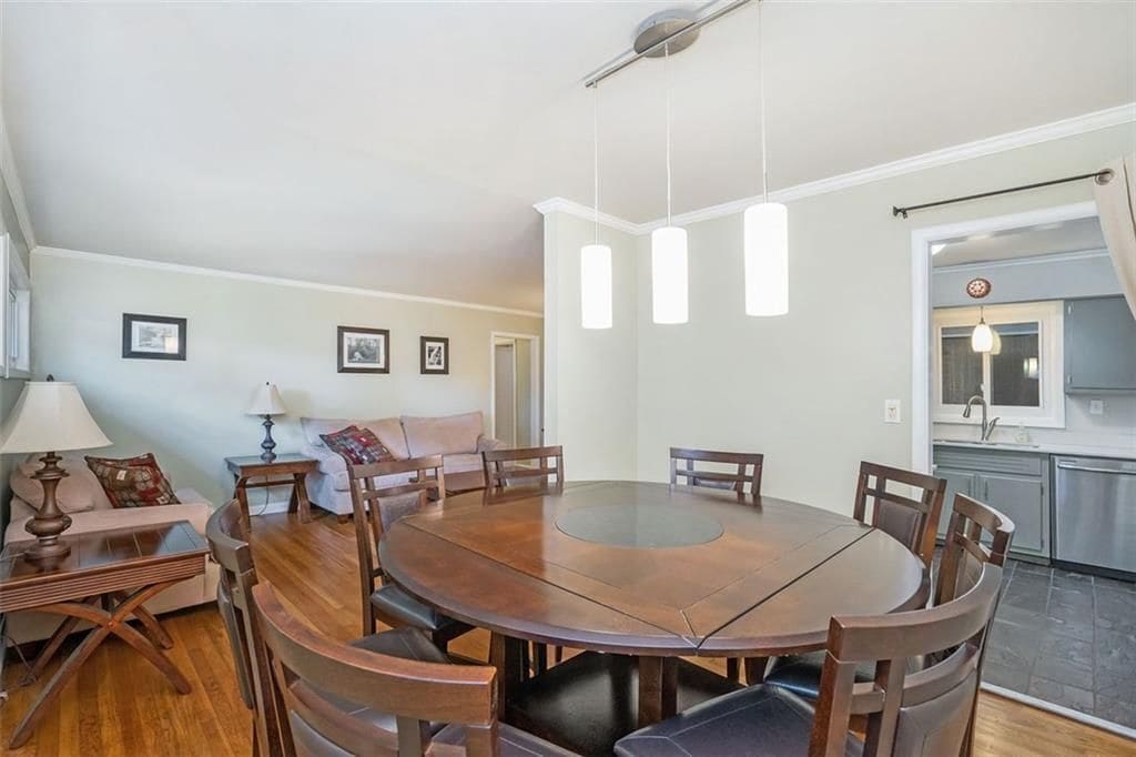 Building Photo - 1220 Blueberry Trail