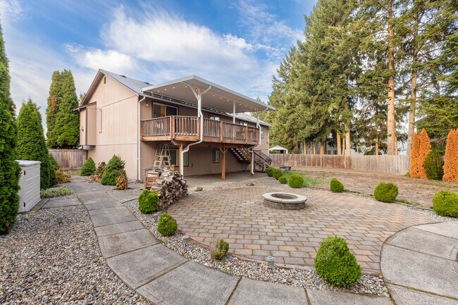 Building Photo - 8529 199th St Ct E