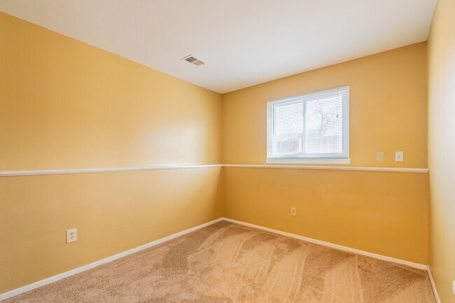 Building Photo - 4802 S Pagosa Way