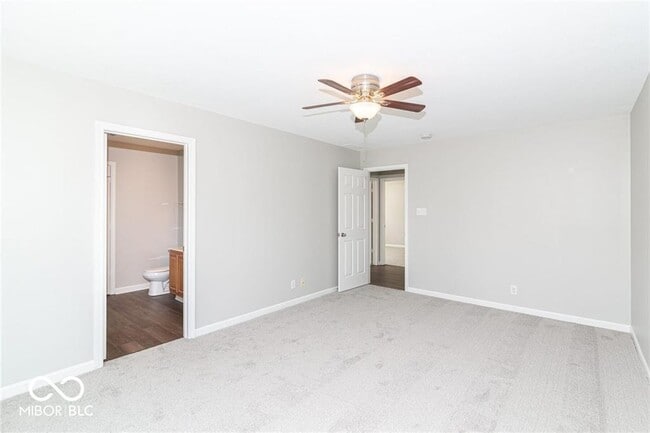 Building Photo - 11817 Shady Meadow Pl