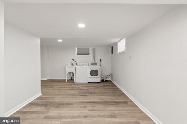 Building Photo - 1626 Pickett Rd