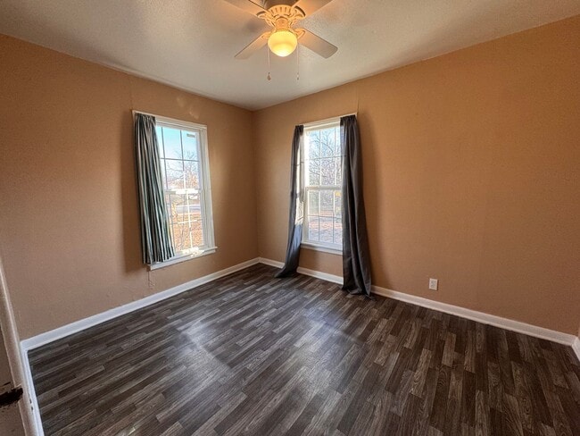 Building Photo - Small-Town Charm with Bonus Office Space