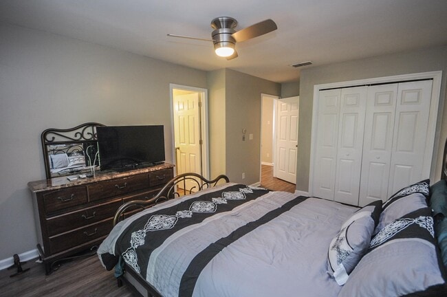 Building Photo - 4246 Augustus Oak Ct